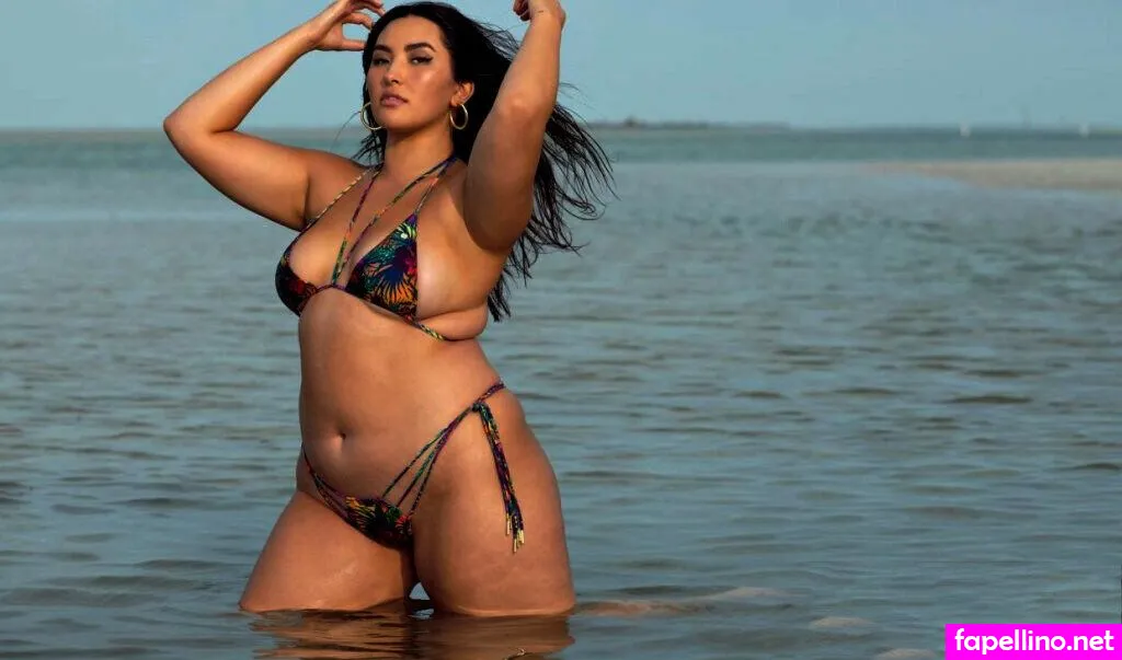 Yumi Nu, _yumi_nu, oliviaasummers Nude Leaked OnlyFans Photo #2ACIheSLhB