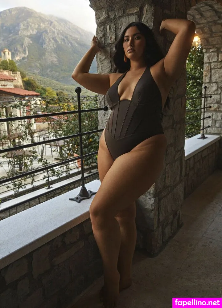 Yumi Nu, _yumi_nu, oliviaasummers Nude Leaked OnlyFans Photo #gEJunLjTn8