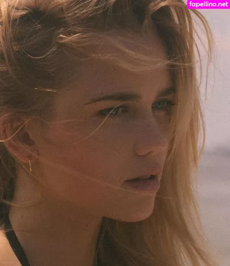 Oliviaabonn OnlyFans Thumbnail #EVwLl3biog