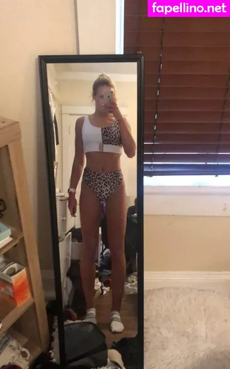 Oliviaabonn OnlyFans Thumbnail #Fb0CusSodL