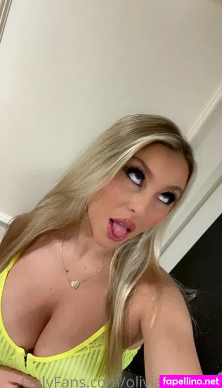Oliviaanzivine OnlyFans Thumbnail #3D6Z3MftAo