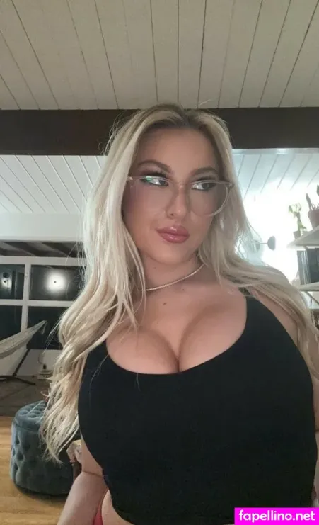 Oliviaanzivine OnlyFans Thumbnail #wUyet3fehL