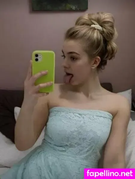 Oliviaastar OnlyFans Thumbnail #Z95tApPQYA