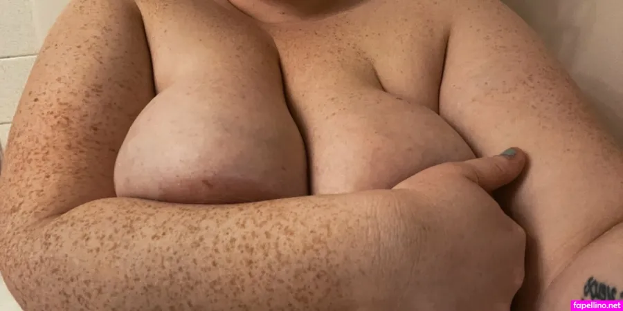 Oliviababex OnlyFans Thumbnail #0ZW3qcVpXR