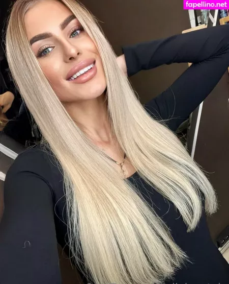 Oliviacatvip OnlyFans Thumbnail #b7qQGmJWkj