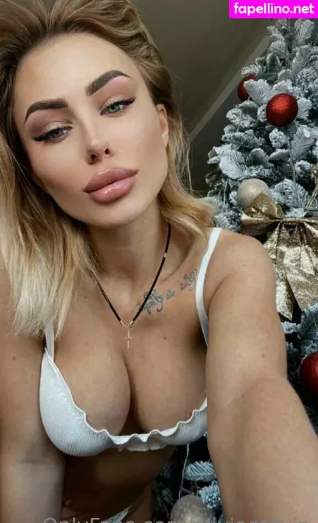 Oliviacatvip OnlyFans Thumbnail #bukbDGAPXU