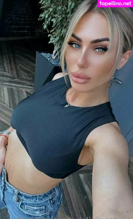 Oliviacatvip OnlyFans Thumbnail #rwq5jT21Vh