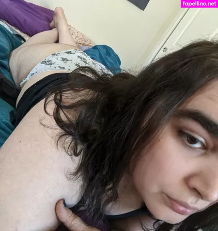 Oliviadarkk OnlyFans Thumbnail #2Zzex68AAj
