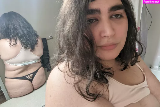 Oliviadarkk OnlyFans Thumbnail #5Ucj9Q8mZr