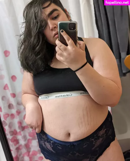 Oliviadarkk OnlyFans Thumbnail #7lToM02wyo