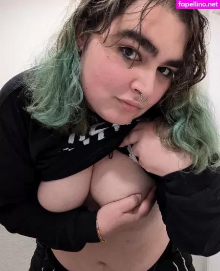 Oliviadarkk OnlyFans Thumbnail #DOKWTwfJAZ