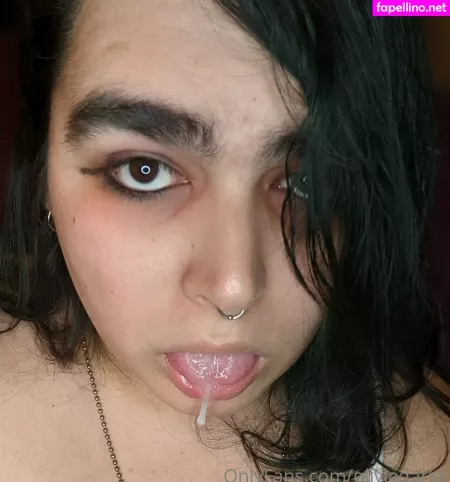 Oliviadarkk OnlyFans Thumbnail #OVfc9ftX6P