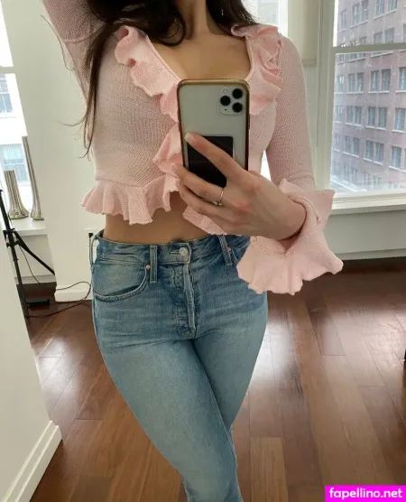 Oliviagonewildxx OnlyFans Thumbnail #E0FeVfCa5T