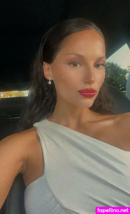 Oliviagonewildxx OnlyFans Thumbnail #PW9AqwUINw