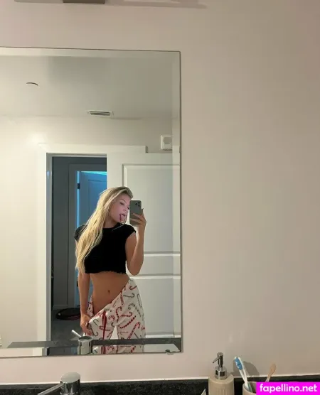 Oliviagreenxx OnlyFans Thumbnail #iG3MWntO6b