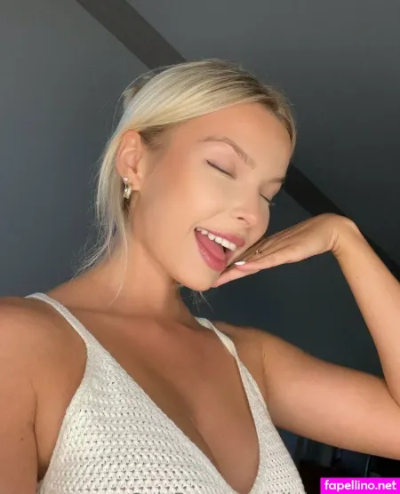 Oliviagreenxx OnlyFans Thumbnail #jIoGGt1glD