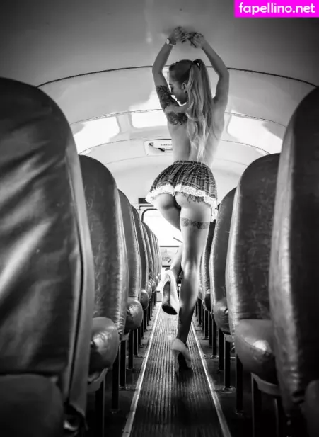 Oliviah08 OnlyFans Thumbnail #YOfiwjQHIN