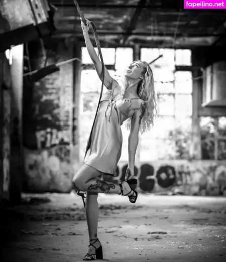 Oliviah08 OnlyFans Thumbnail #qk6DH2BDbn