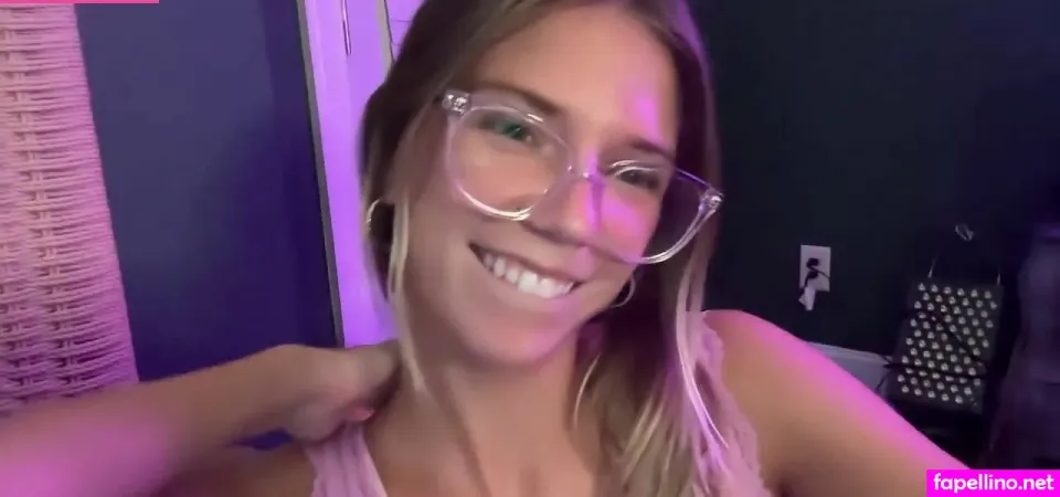 Oliviahansleyy OnlyFans Thumbnail #XutOT3lq1e