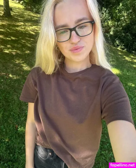 Oliviaiui OnlyFans Thumbnail #DuD0D1Pvfj