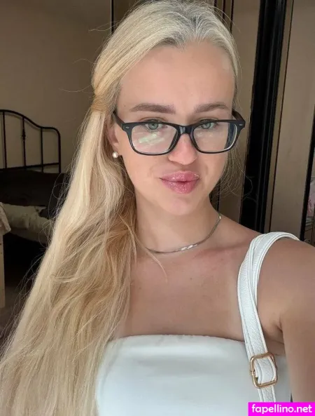 Oliviaiui OnlyFans Thumbnail #fWMciXixwz