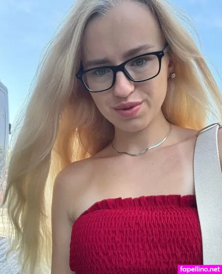 Oliviaiui OnlyFans Thumbnail #ngmM6Ef5dW