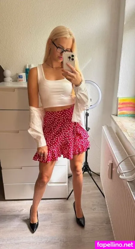 Oliviaiui OnlyFans Thumbnail #pxLve3d6HS