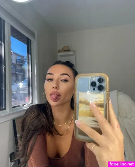 Oliviajoann OnlyFans Thumbnail #rOgBWaVdUI