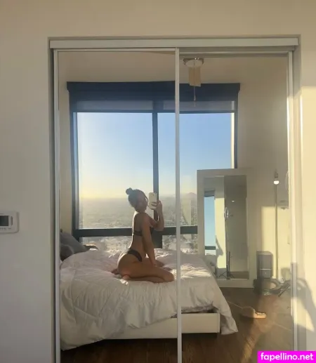 Oliviamara OnlyFans Thumbnail #KB9x4EVPqd