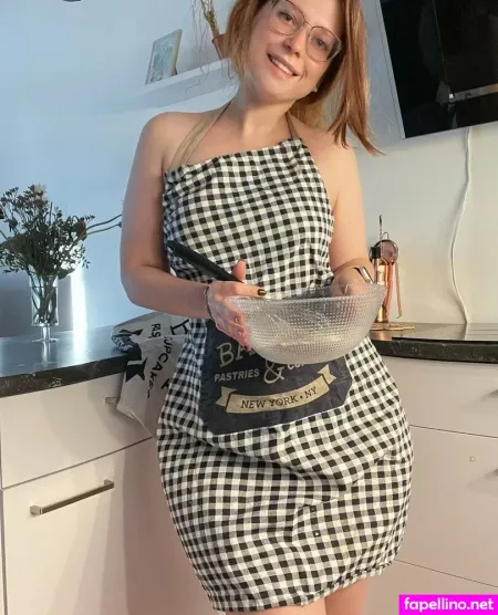Olivianelkefree OnlyFans Thumbnail #iuGvlZNDnM