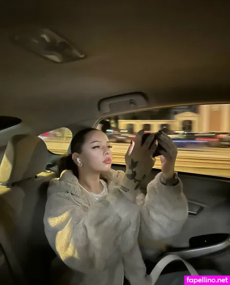 Oliviaola OnlyFans Thumbnail #xOGbwql4uG