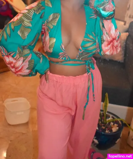 Oliviapuff Main Profile Photo