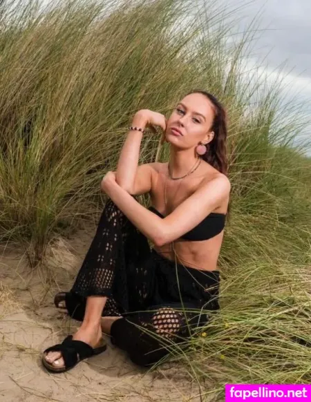 Oliviarcox OnlyFans Thumbnail #pLB0Qvc1zZ