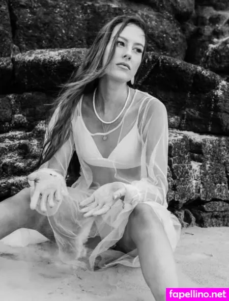 Oliviarcox OnlyFans Thumbnail #y2zV02MtbK