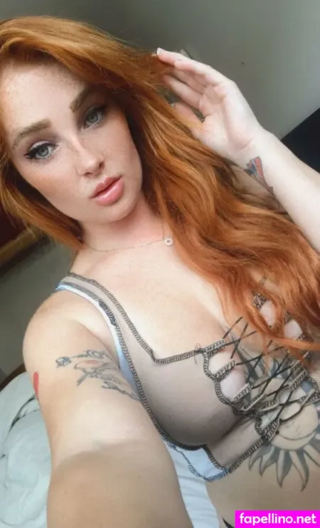 Oliviaroseuk OnlyFans Thumbnail #1iyOFqpmV5