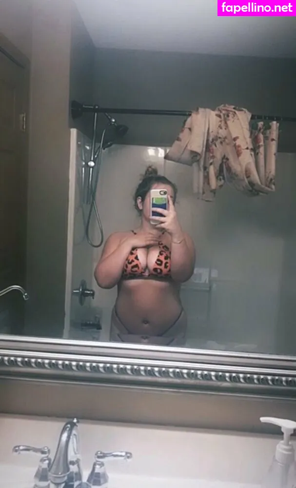 oliviaskiesvip, skinnylovesss Nude Leaked OnlyFans Photo #lM9dcGeK0M