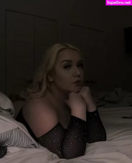 Oliviaskiesvip OnlyFans Thumbnail #raXfUMo9lP