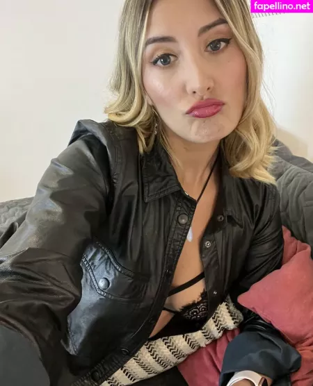 Oliviasmiithfree OnlyFans Thumbnail #tnSSUJNUrk