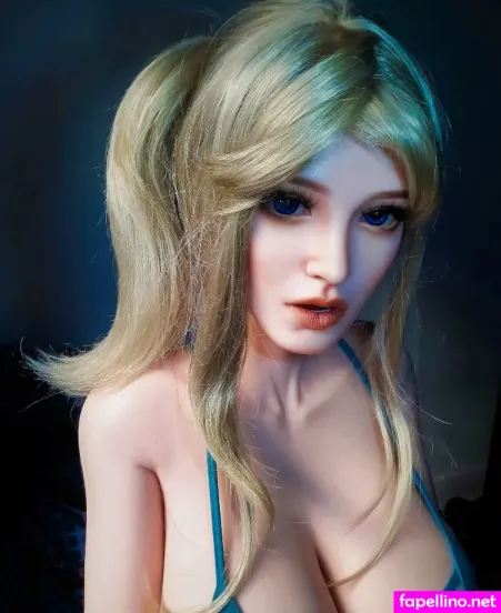 Oliviasmith OnlyFans Thumbnail #ff5AtaeUZm