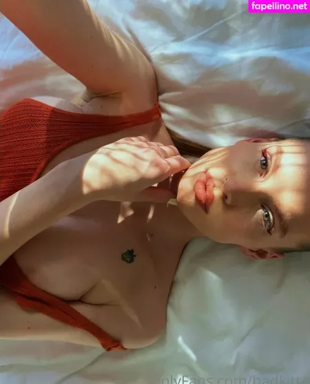 Oliviassweetride OnlyFans Thumbnail #FDLGRWwF0j