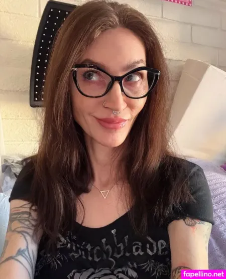 Oliviavtrans OnlyFans Thumbnail #H6wOEOULIO