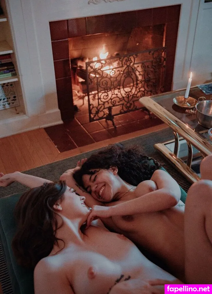 castlebrooklynn, castleeeeeeee, oliviawildin Nude Leaked OnlyFans Photo #JWAioDvRoP