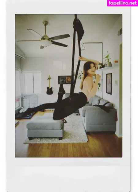 Oliviawildinfree OnlyFans Thumbnail #gEOFqlw4sj