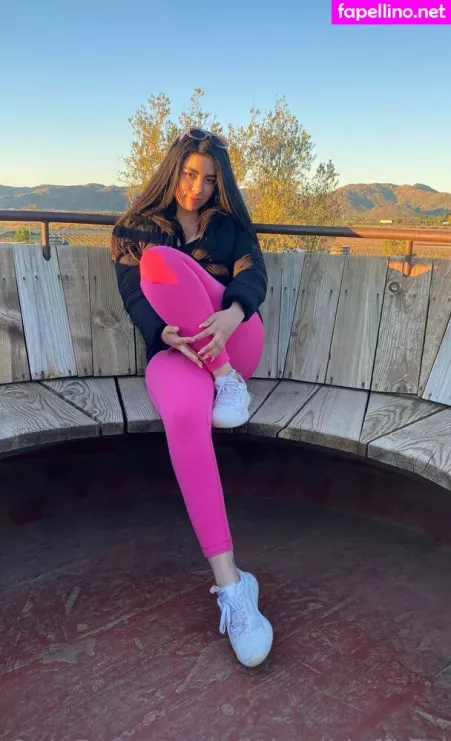 Oliviawildofficial OnlyFans Thumbnail #92Lgpw3vUY