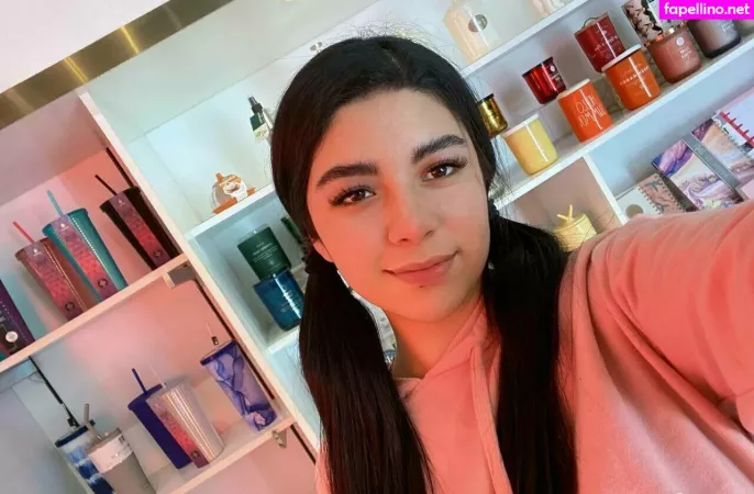 Oliviawildofficial OnlyFans Thumbnail #BVITpTlUFA