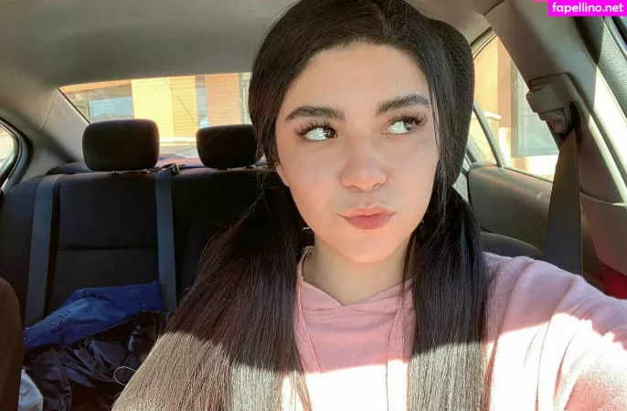 Oliviawildofficial OnlyFans Thumbnail #Kvl7kWURv7