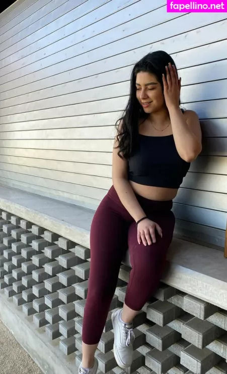 Oliviawildofficial OnlyFans Thumbnail #RbYPOTHDoF