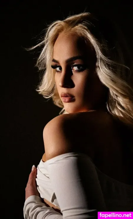 Oliviawilsontv OnlyFans Thumbnail #7Wol9jIhdD