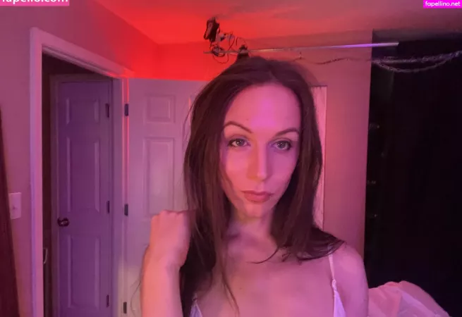 Oliviawould OnlyFans Thumbnail #6eZ5c1HbZB