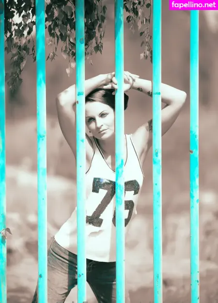 Oliviezizkova OnlyFans Thumbnail #Njihk79wVN
